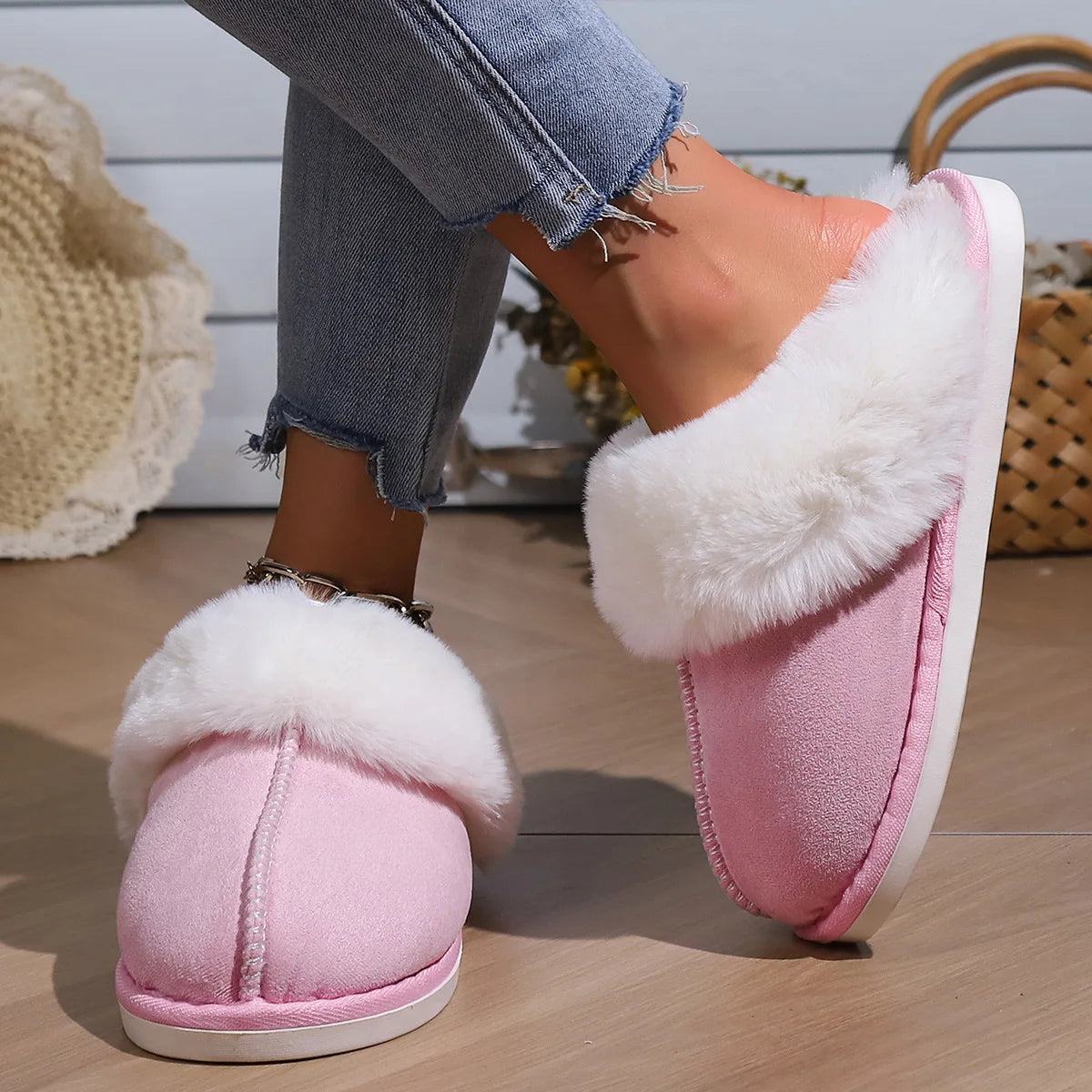 2023 Winter Warm Fur Indoor Home Slippers Women Fluffy Comfort Soft Bedroom Slippers for Couples Flat Non Slip House Shoes Woman