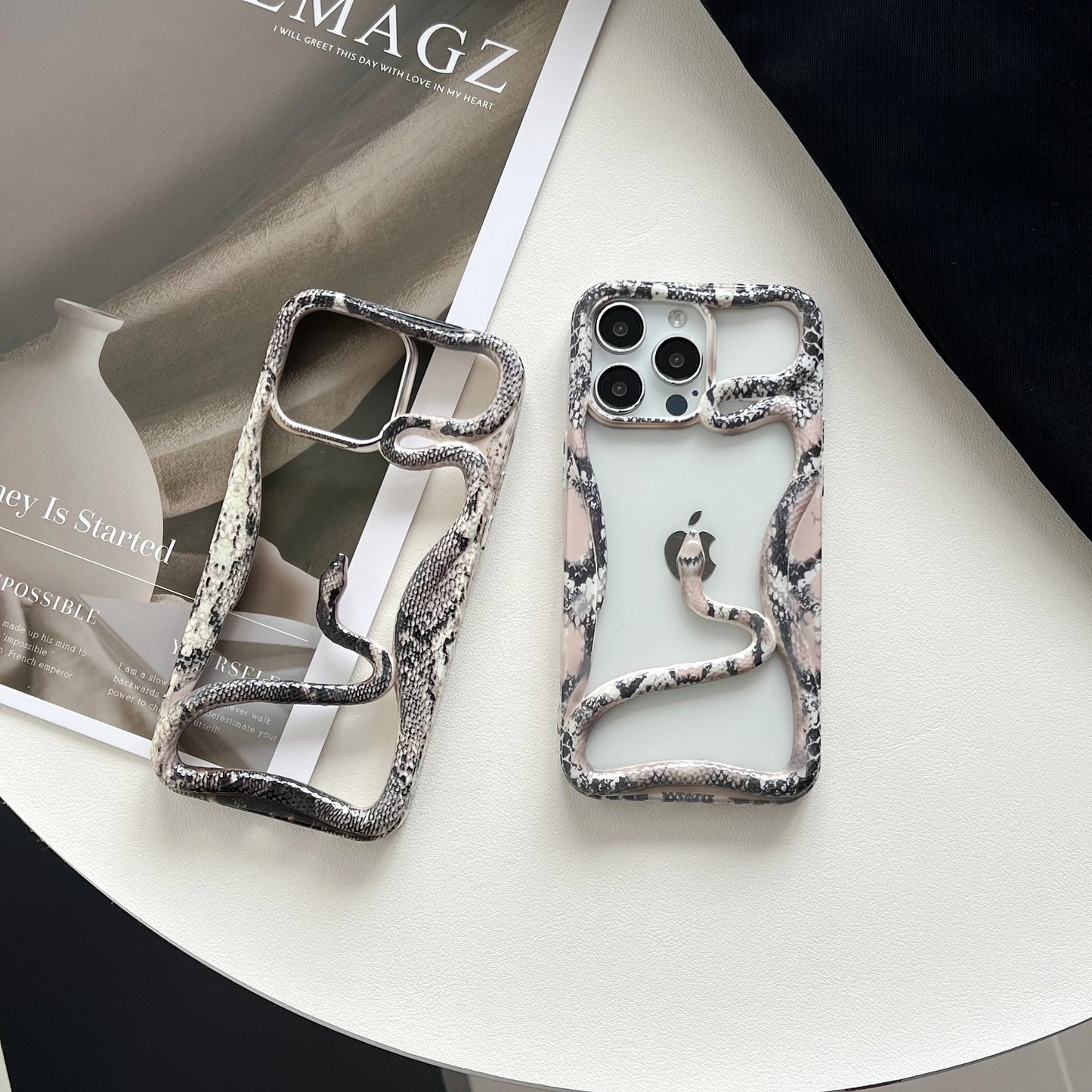 Hollow Heat Dissipation Phone Case For IPhone 11 12 13 14 15 16 Pro Max Snake Shaped Soft Phone Cover For IPHON 14 15 16 Promax