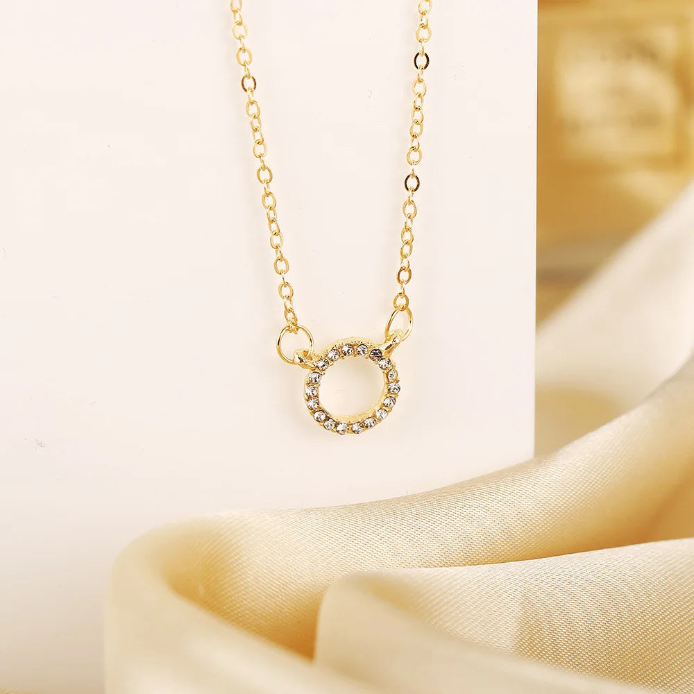 Fashion Trend Elegant Jewelry Simple Crystal Circle Pendant Necklace Golden Color Unquie Women Necklace Party Gift Wholesale